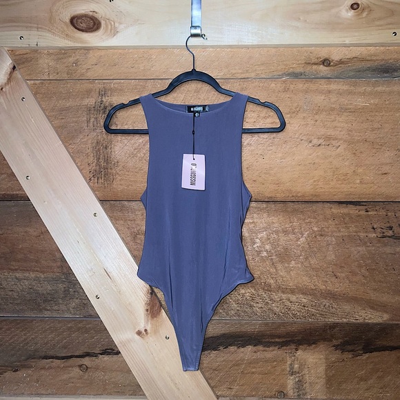 Nwt Missguided seam free racer neck bodysuit charcoal grey women’s size 4 - Picture 1 of 9